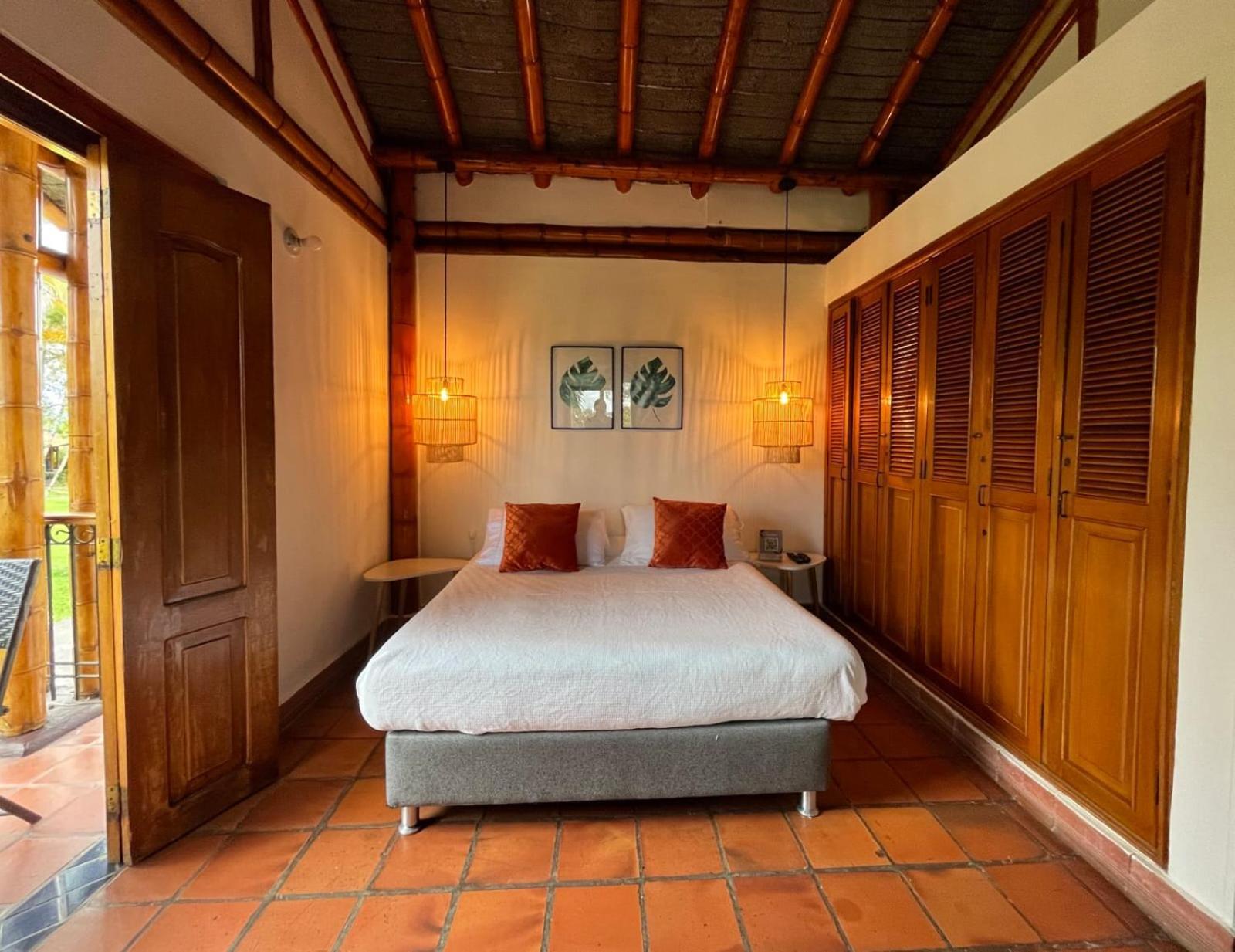 Finca Hotel Santana Montenegro Luaran gambar