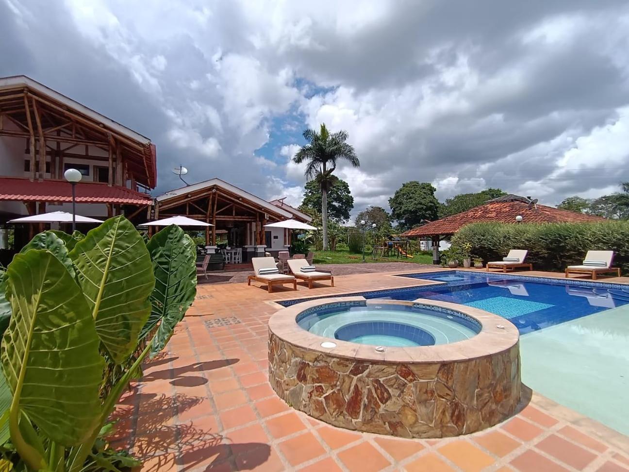 Finca Hotel Santana Montenegro Luaran gambar